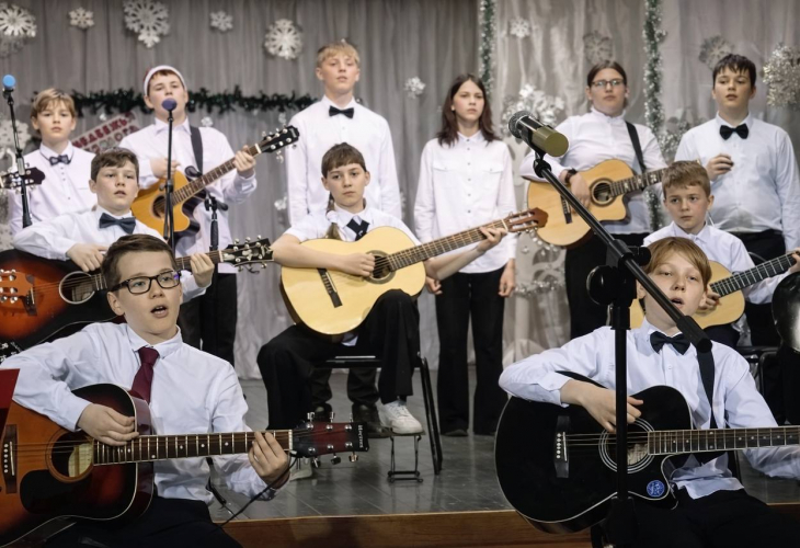 Музыка, аплодисменты и новогоднее настроение: отчетный концерт в ДДТ - Дом детского творчества | Кружки и секции для детей в Екатеринбурге | Куйбышева 111 | Большакова 15